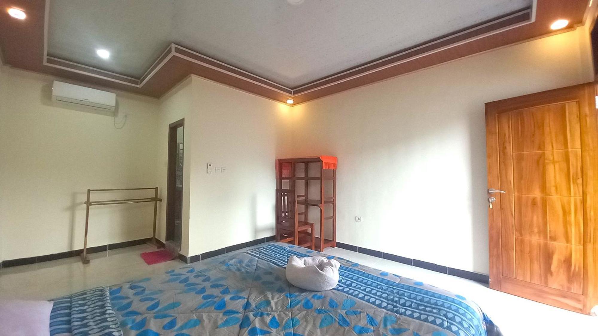 Benedict Guesthouse By Mori Hospitality Labuan Bajo Bagian luar foto